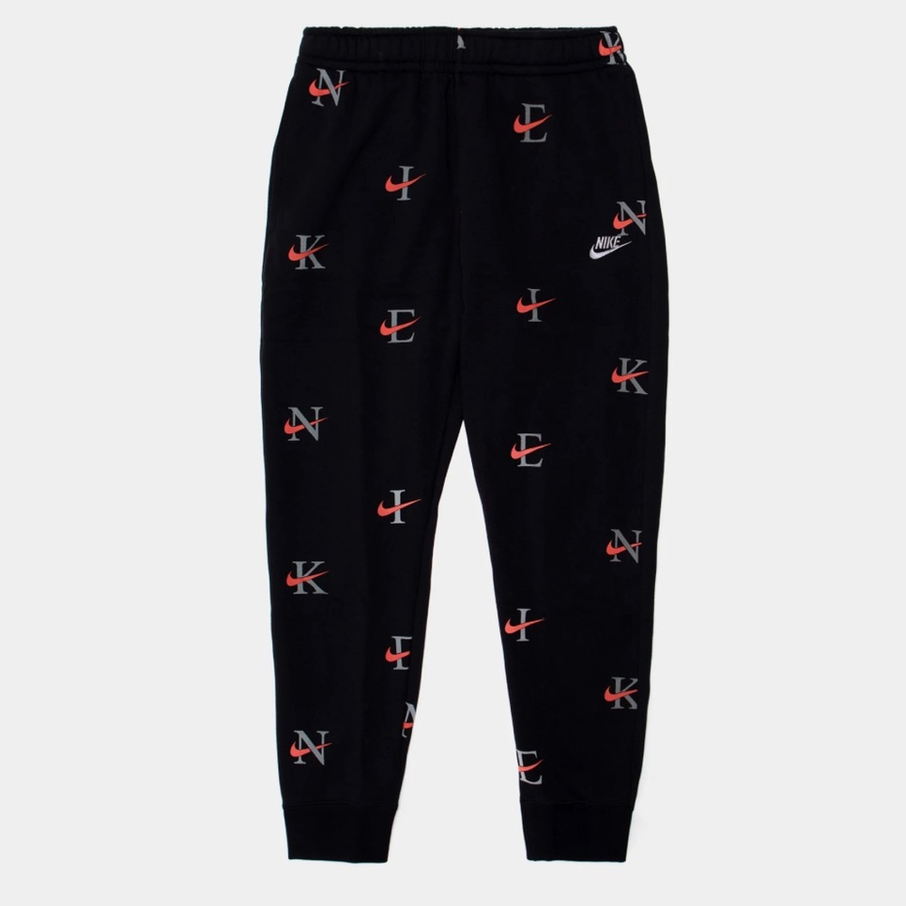 Nike All-Over Swoosh Logo Fleece Joggers 
BRAND NEW W/ TAGS